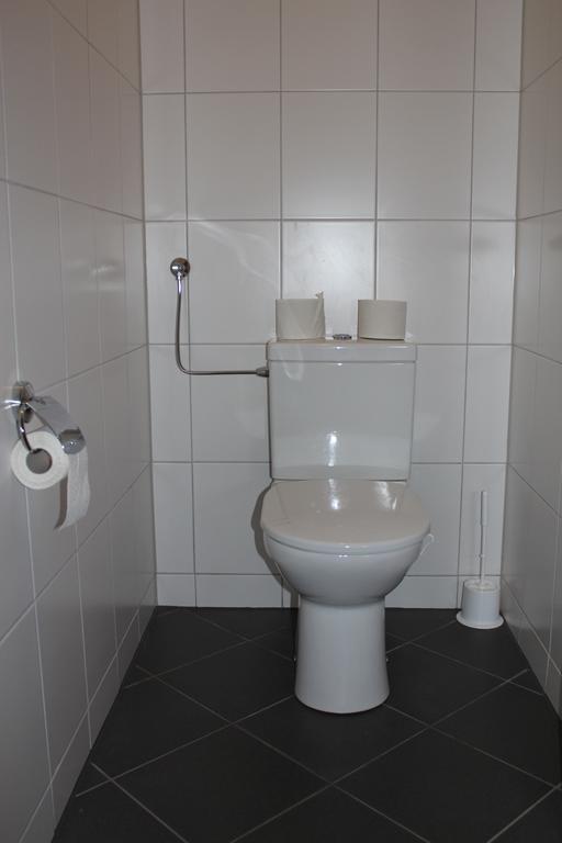 Gasthof Schiefer Zur Zugbruecke Kreuzen  エクステリア 写真